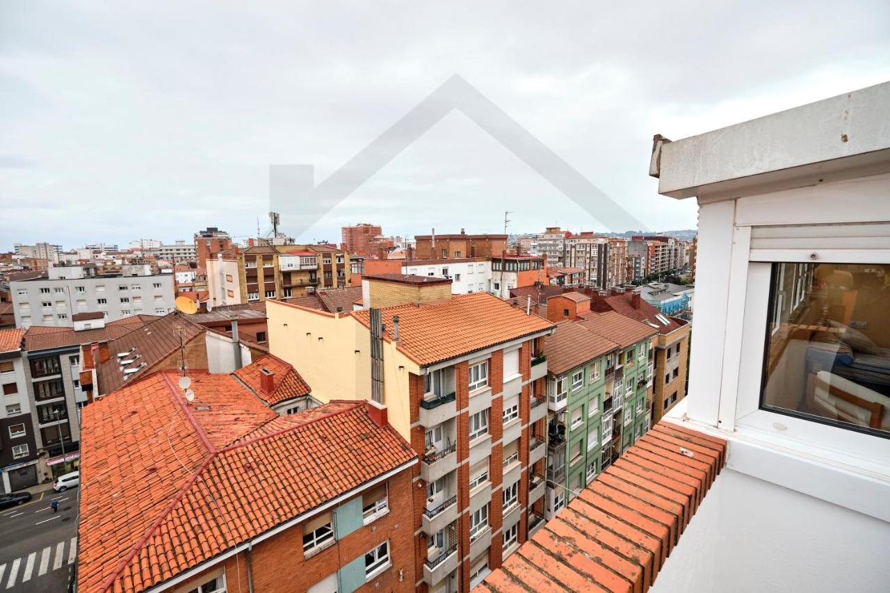 Espectacular Ático a un paso del Centro de Gijón Bed and Breakfast Exterior foto