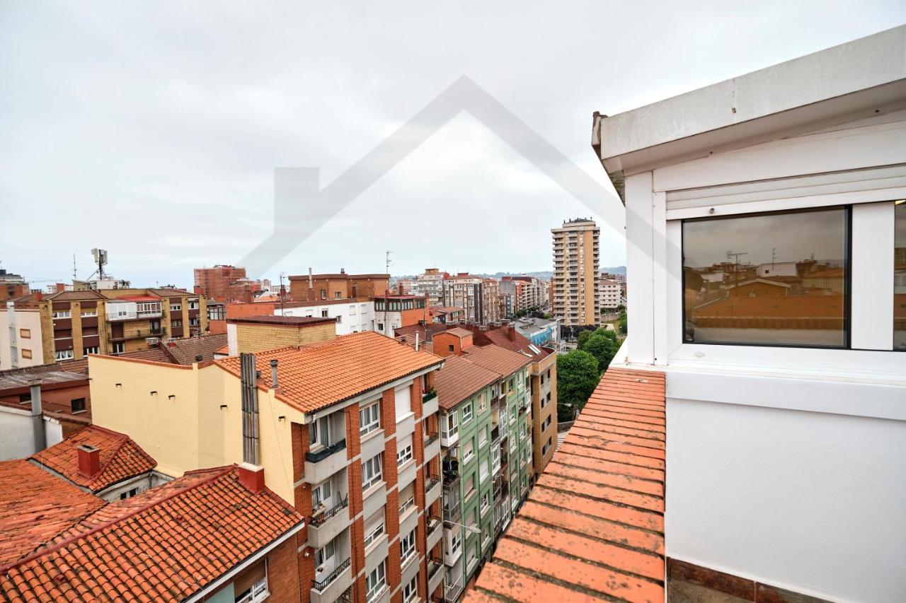 Espectacular Ático a un paso del Centro de Gijón Bed and Breakfast Exterior foto